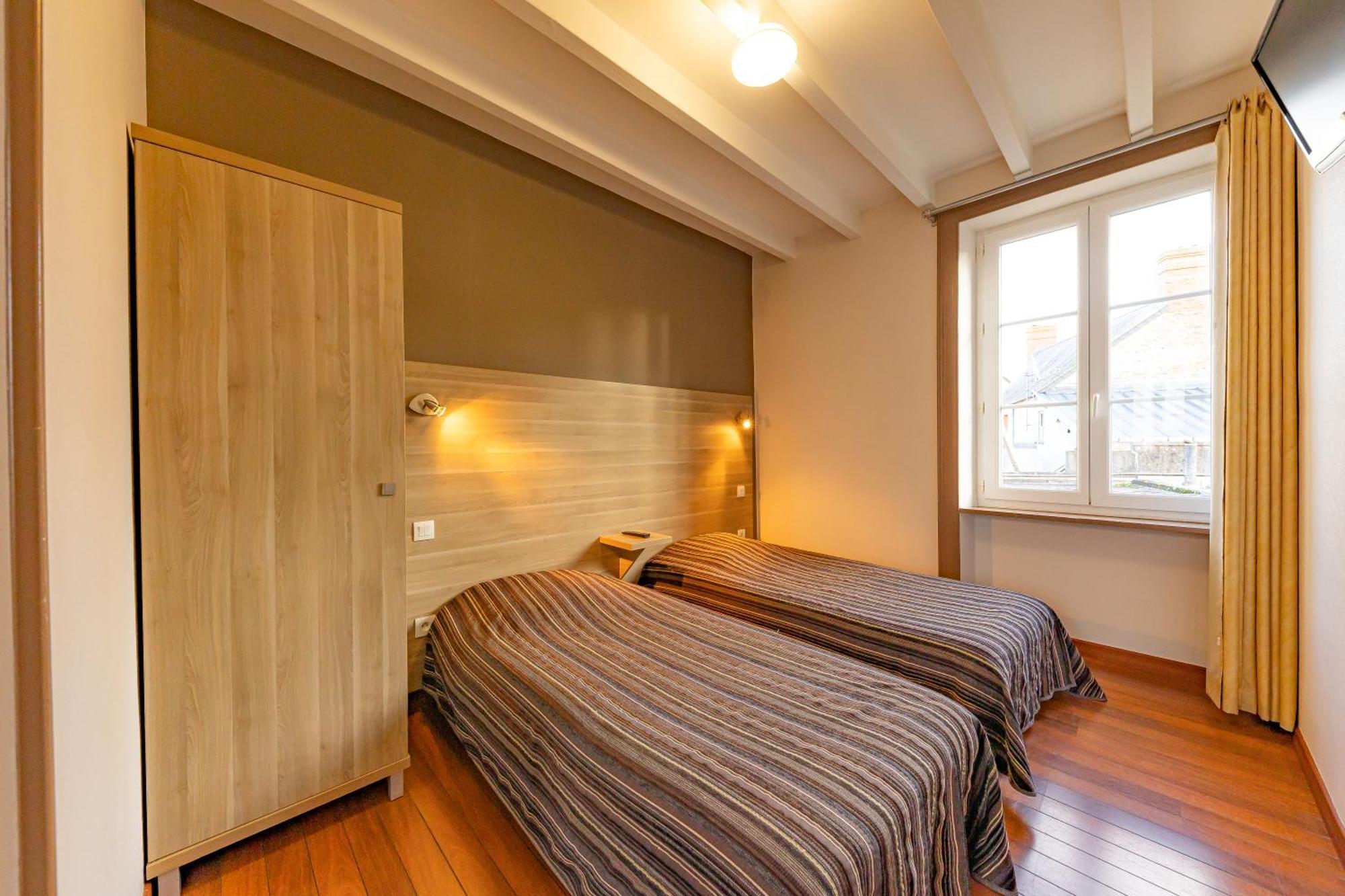 Auberge Le John Steele Сент-Мер-Егліз Екстер'єр фото